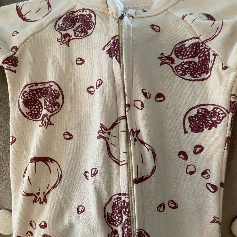 VGUC Goumi Kids Pomegranate Footies 0-3mo